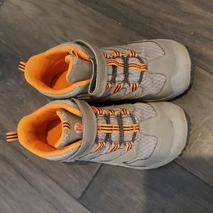 Merrell size 13.5